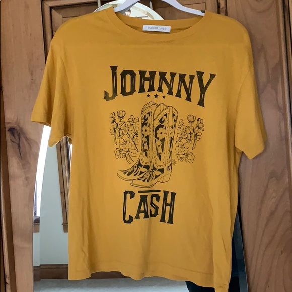 Daydreamer Tops - Daydreamer Johnny Cash Boots Boyfriend Tee